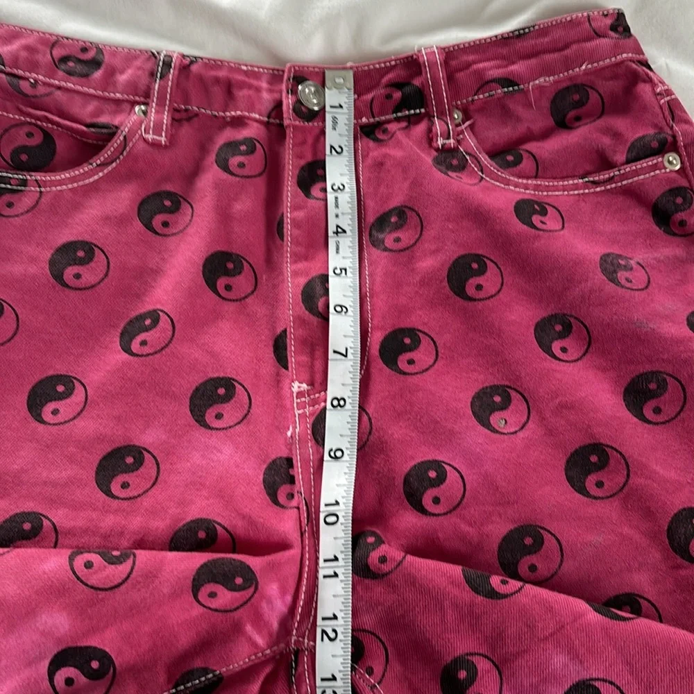 Princess Polly Pink Yin Yang Print Jeans Size 10 Women’s - Picture 12 of 15